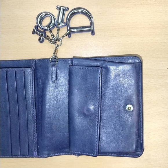 Authentic Christian Dior Lady Dior Bifold Patent Leather Wallet in Purple 💜 - Picture 13 of 16